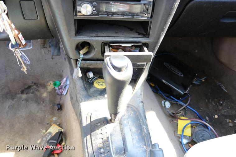 image for item DD0212 2000 Mitsubishi Mirage