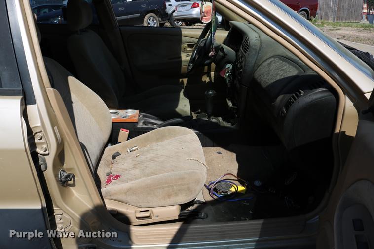 image for item DD0212 2000 Mitsubishi Mirage