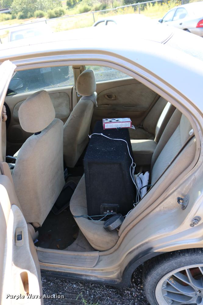 image for item DD0212 2000 Mitsubishi Mirage