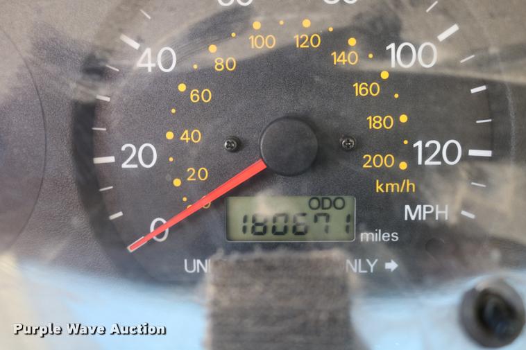 image for item DD0212 2000 Mitsubishi Mirage