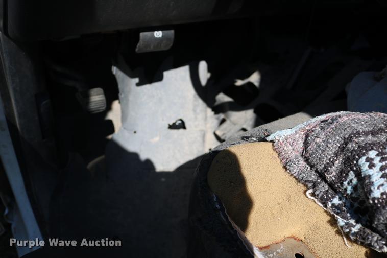 image for item DD0213 2003 Chevrolet Silverado 1500 pickup truck