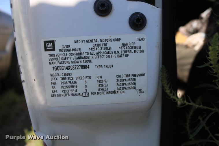 image for item DD0213 2003 Chevrolet Silverado 1500 pickup truck