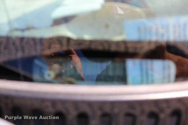 image for item DD0213 2003 Chevrolet Silverado 1500 pickup truck