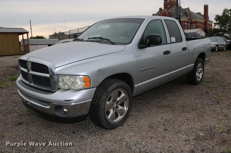 image for item DD0215 2003 Dodge Ram 1500 Quad Cab pickup truck