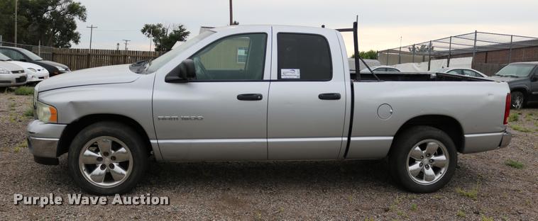 image for item DD0215 2003 Dodge Ram 1500 Quad Cab pickup truck