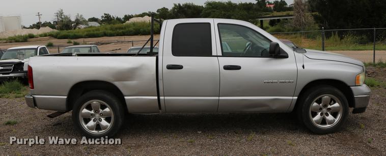 image for item DD0215 2003 Dodge Ram 1500 Quad Cab pickup truck