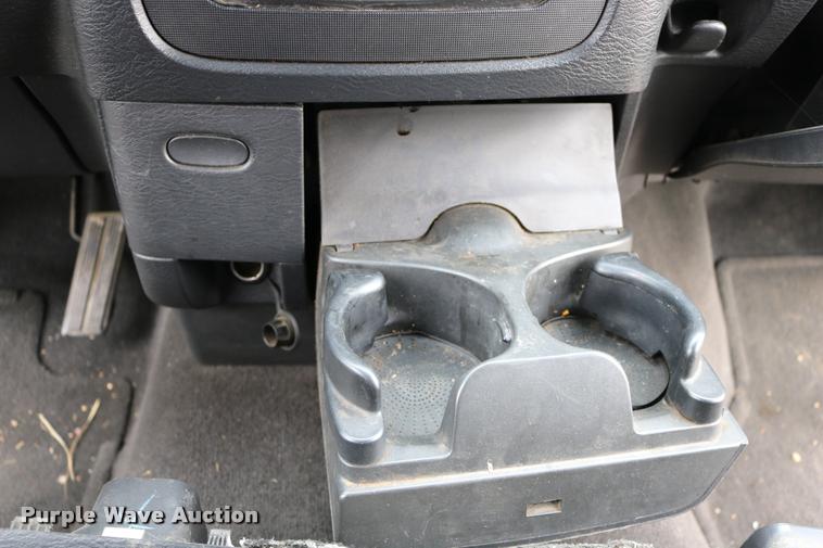 image for item DD0215 2003 Dodge Ram 1500 Quad Cab pickup truck