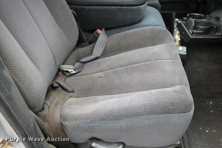 image for item DD0215 2003 Dodge Ram 1500 Quad Cab pickup truck