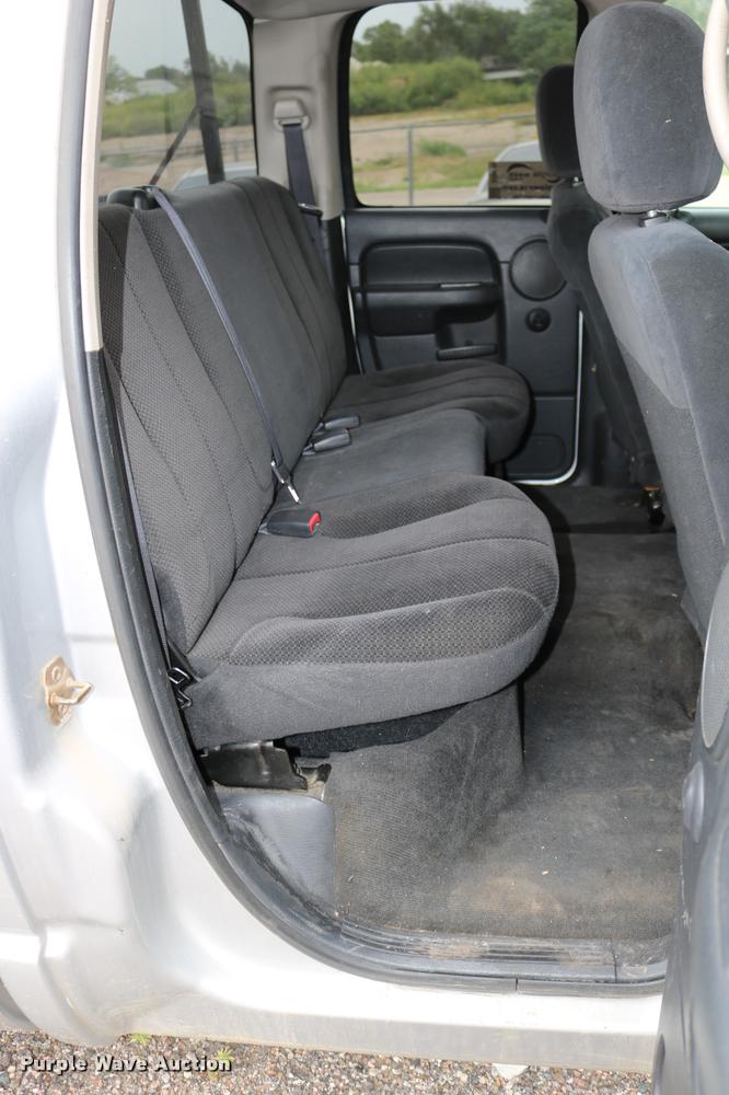 image for item DD0215 2003 Dodge Ram 1500 Quad Cab pickup truck