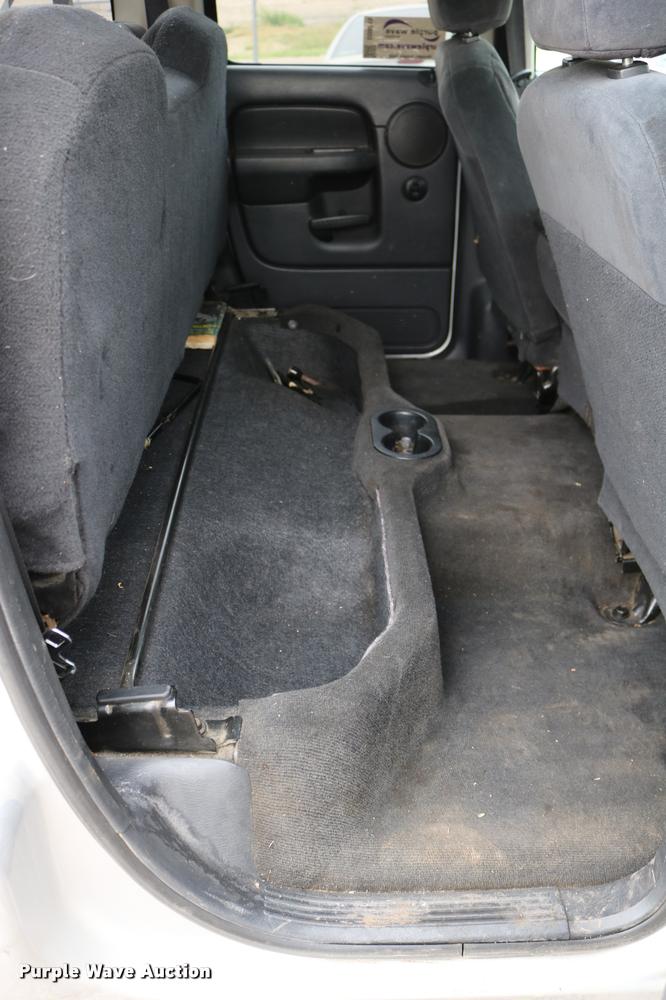 image for item DD0215 2003 Dodge Ram 1500 Quad Cab pickup truck