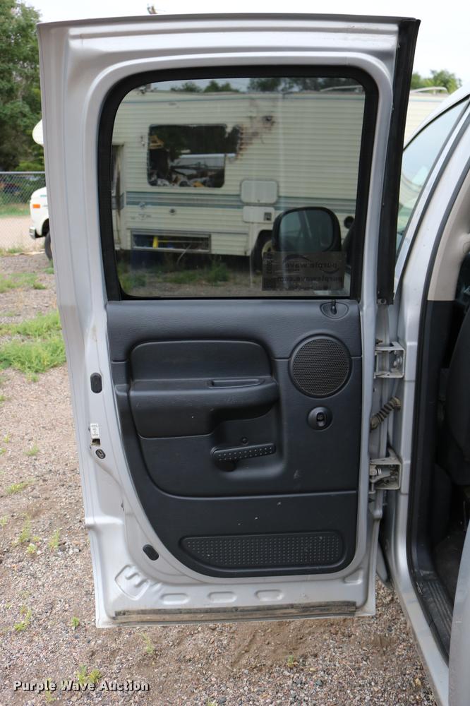 image for item DD0215 2003 Dodge Ram 1500 Quad Cab pickup truck