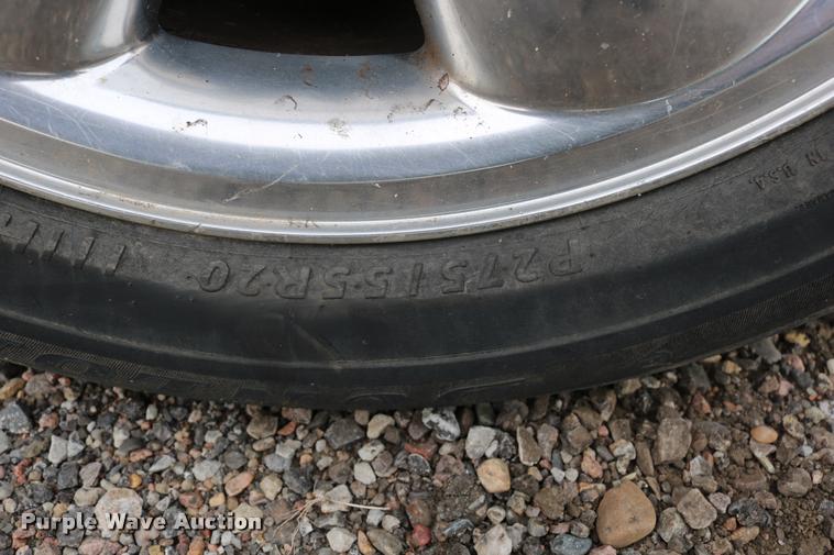 image for item DD0215 2003 Dodge Ram 1500 Quad Cab pickup truck