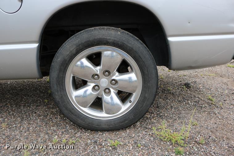 image for item DD0215 2003 Dodge Ram 1500 Quad Cab pickup truck