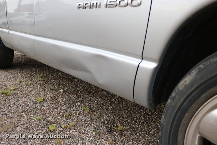 image for item DD0215 2003 Dodge Ram 1500 Quad Cab pickup truck