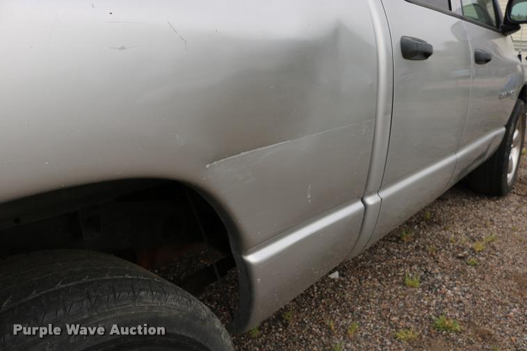 image for item DD0215 2003 Dodge Ram 1500 Quad Cab pickup truck