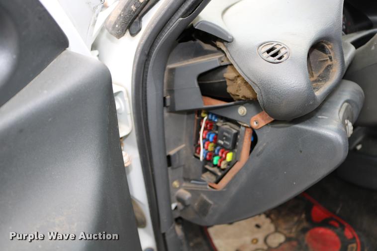 image for item DD0216 2001 Pontiac Sunfire