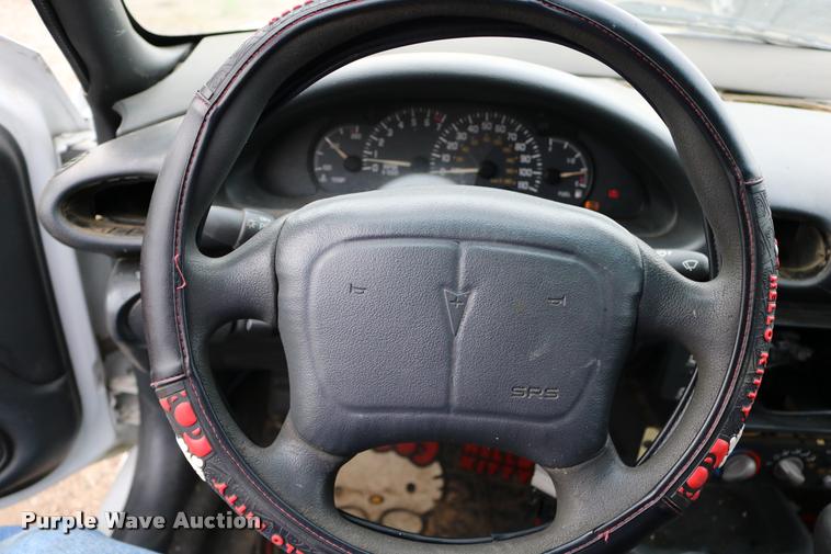 image for item DD0216 2001 Pontiac Sunfire