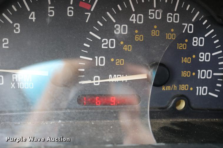 image for item DD0216 2001 Pontiac Sunfire