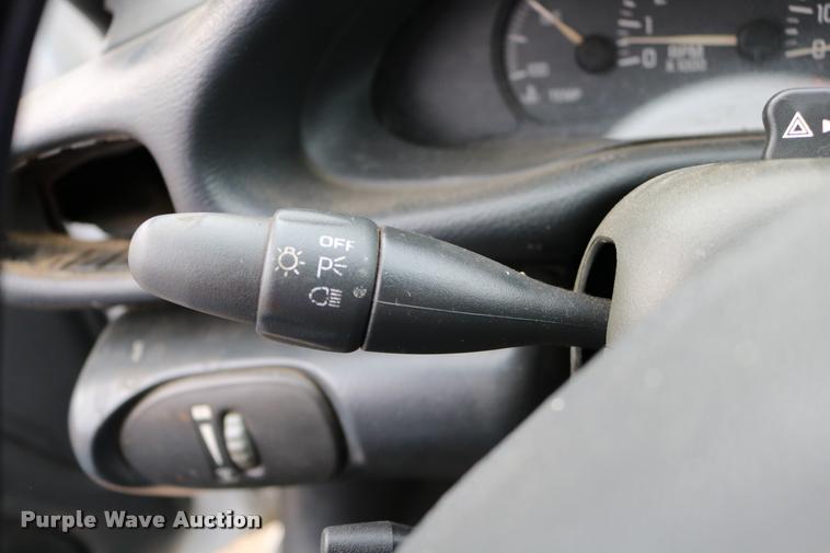 image for item DD0216 2001 Pontiac Sunfire