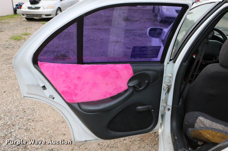 image for item DD0216 2001 Pontiac Sunfire