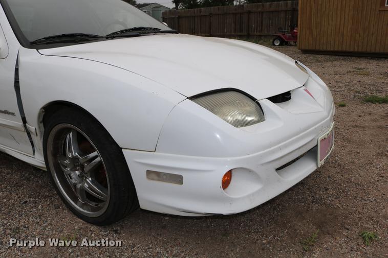 image for item DD0216 2001 Pontiac Sunfire