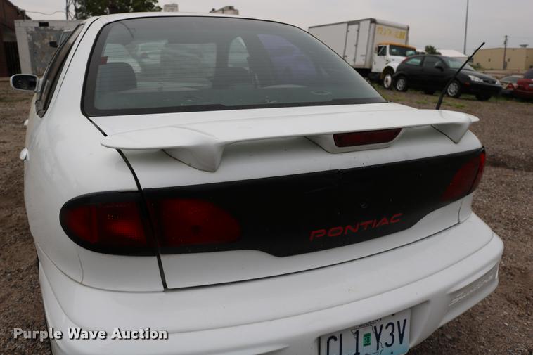 image for item DD0216 2001 Pontiac Sunfire
