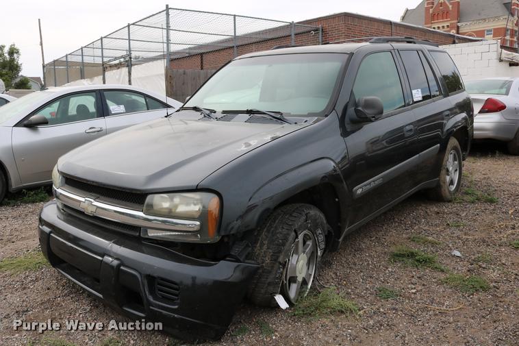image for item DD0217 2004 Chevrolet TrailBlazer SUV