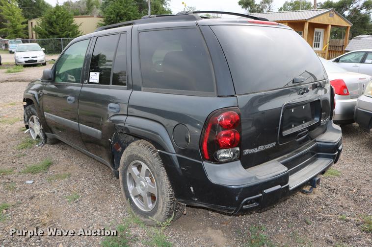 image for item DD0217 2004 Chevrolet TrailBlazer SUV