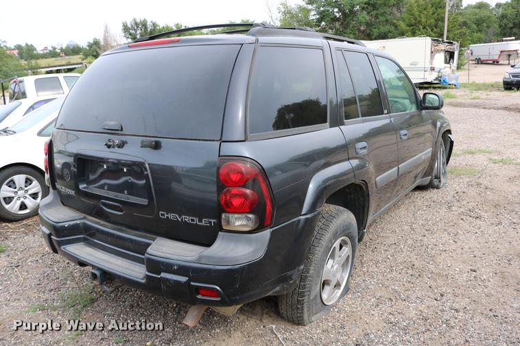 image for item DD0217 2004 Chevrolet TrailBlazer SUV
