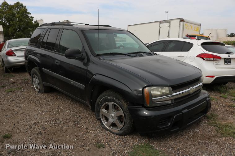 image for item DD0217 2004 Chevrolet TrailBlazer SUV