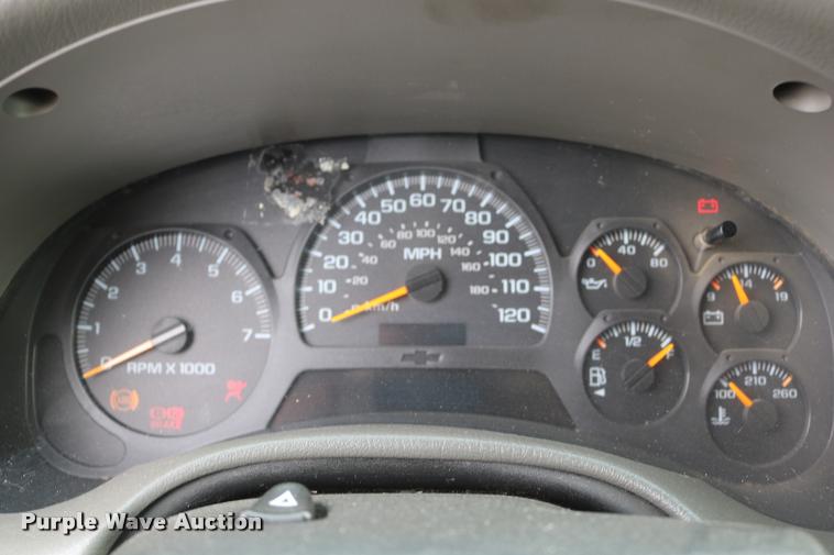 image for item DD0217 2004 Chevrolet TrailBlazer SUV