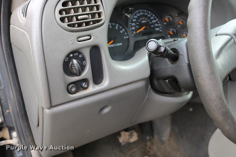 image for item DD0217 2004 Chevrolet TrailBlazer SUV