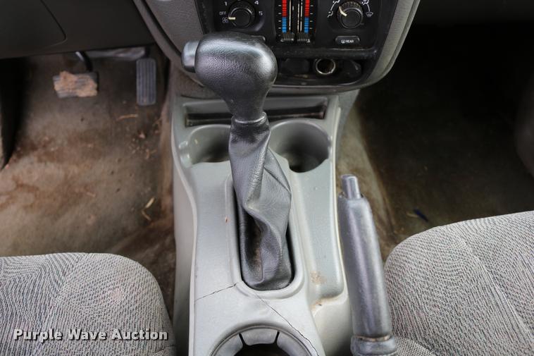 image for item DD0217 2004 Chevrolet TrailBlazer SUV