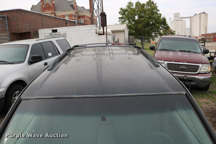 image for item DD0217 2004 Chevrolet TrailBlazer SUV