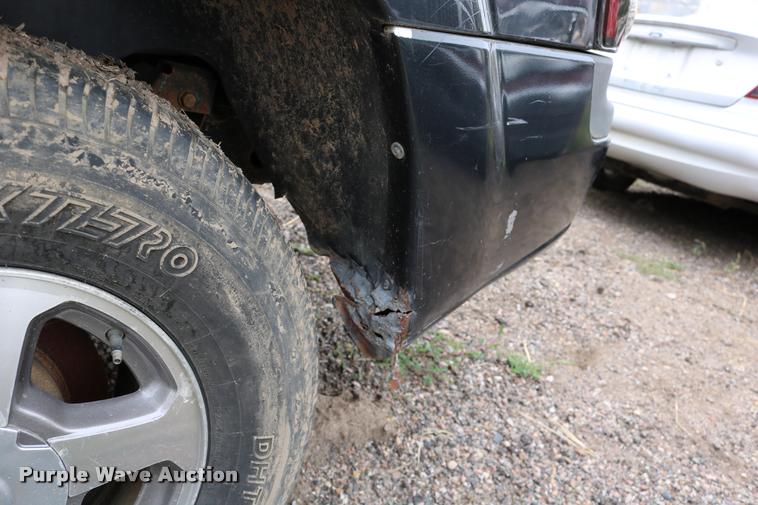 image for item DD0217 2004 Chevrolet TrailBlazer SUV