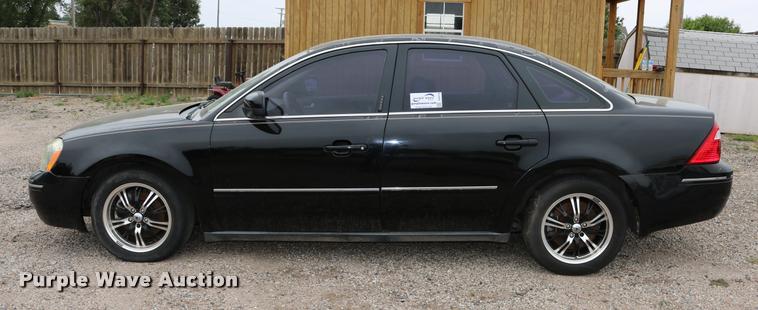 image for item DD0219 2005 Ford Five Hundred