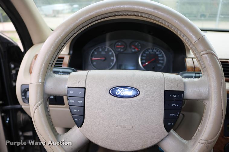 image for item DD0219 2005 Ford Five Hundred