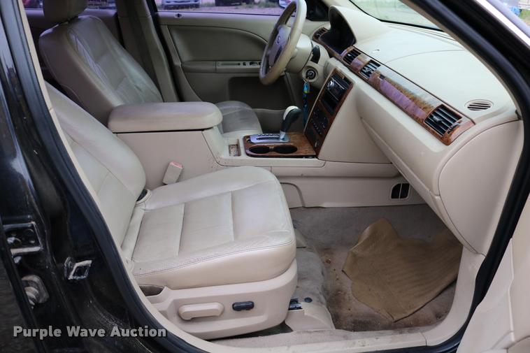 image for item DD0219 2005 Ford Five Hundred