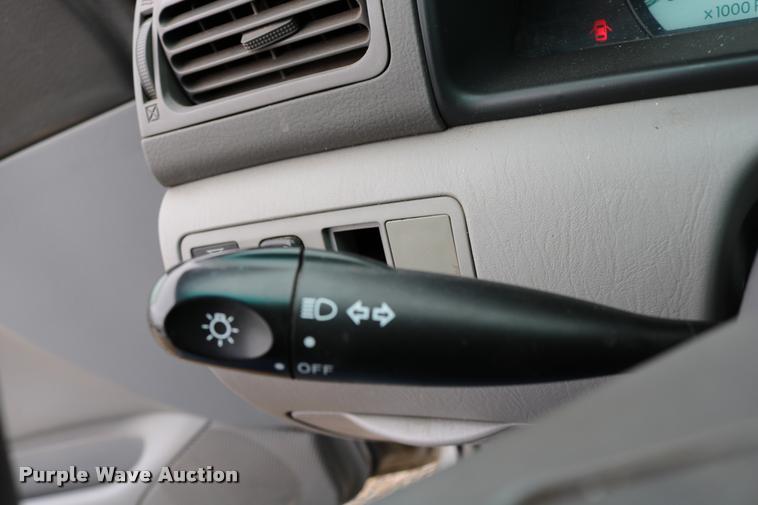 image for item DD0220 2004 Toyota Corolla