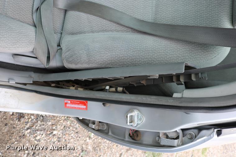 image for item DD0220 2004 Toyota Corolla