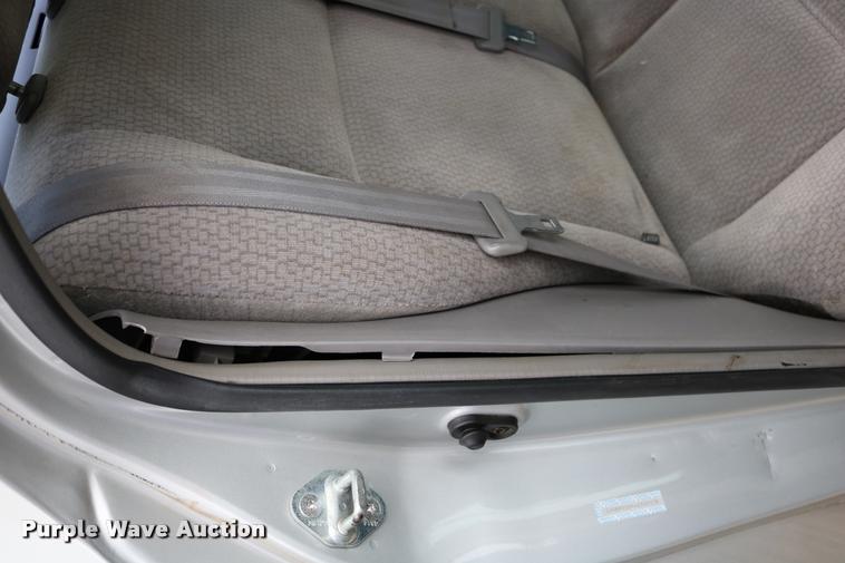 image for item DD0220 2004 Toyota Corolla