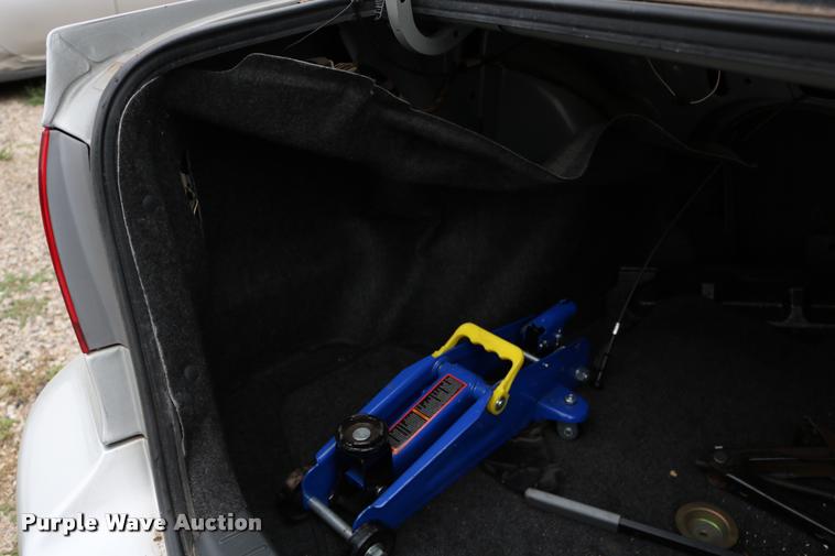 image for item DD0220 2004 Toyota Corolla