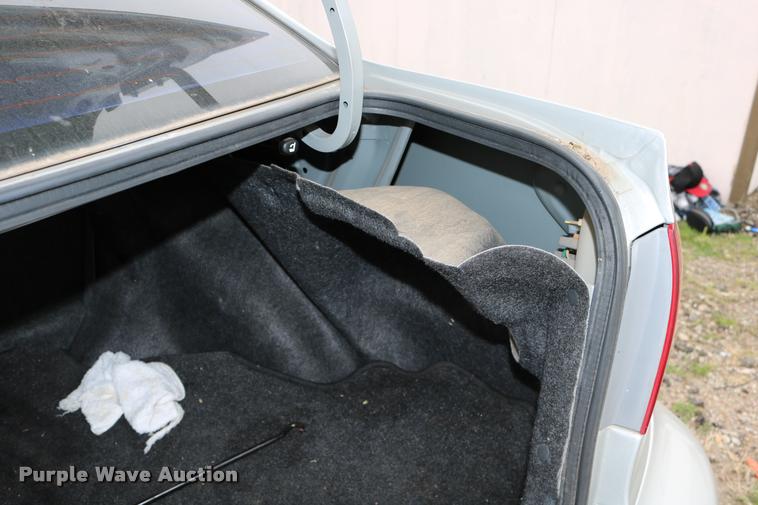 image for item DD0220 2004 Toyota Corolla