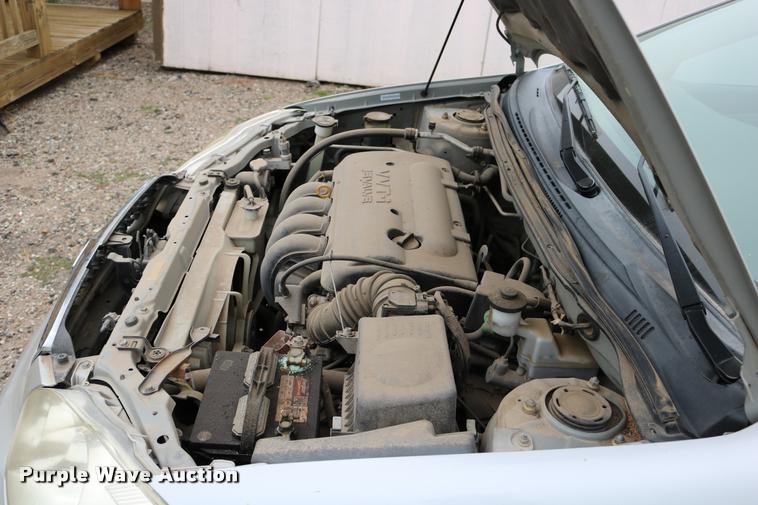 image for item DD0220 2004 Toyota Corolla