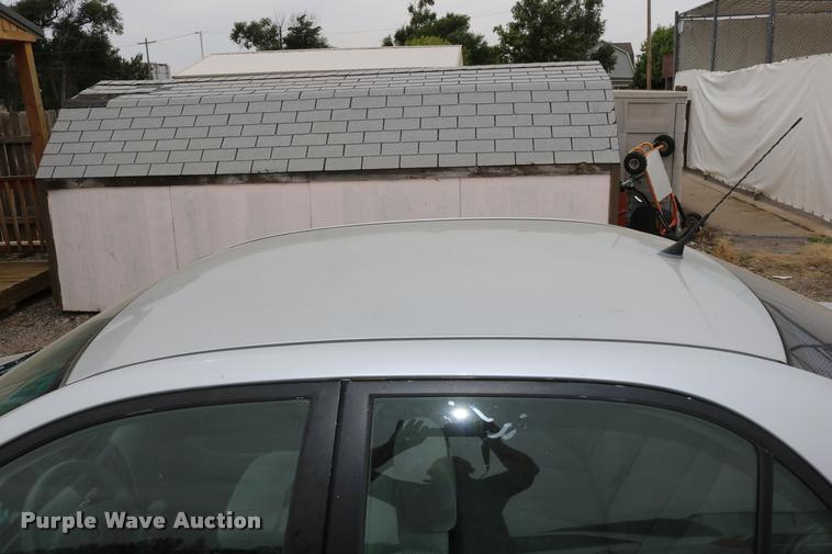 image for item DD0220 2004 Toyota Corolla