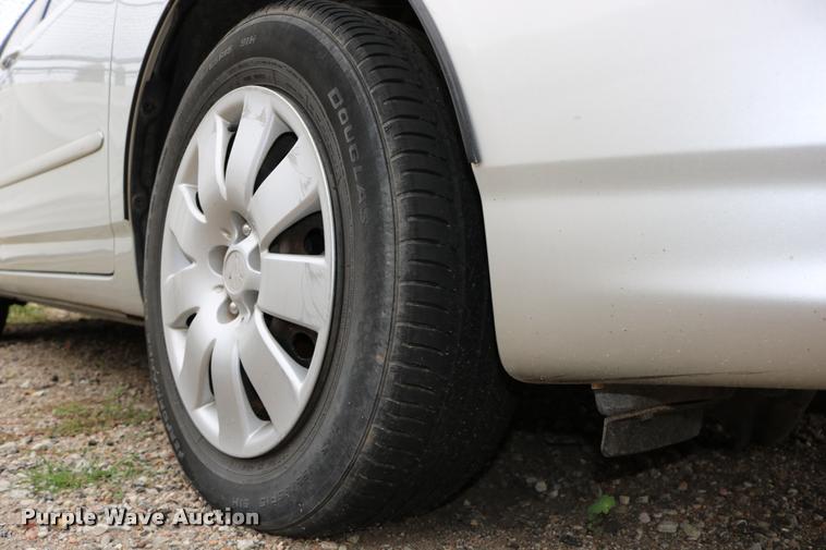 image for item DD0220 2004 Toyota Corolla