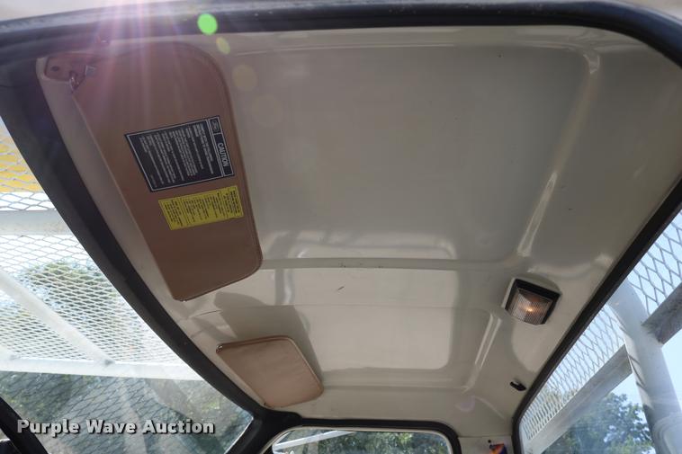 image for item DD0226 1985 Ford F600 bucket truck