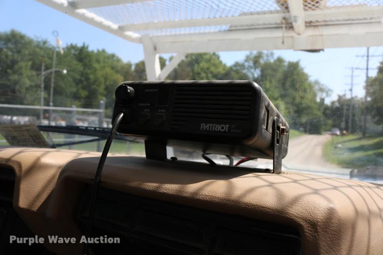 image for item DD0226 1985 Ford F600 bucket truck