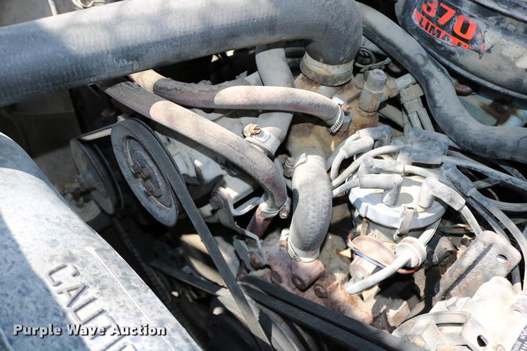 image for item DD0226 1985 Ford F600 bucket truck