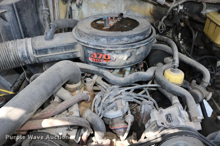 image for item DD0226 1985 Ford F600 bucket truck